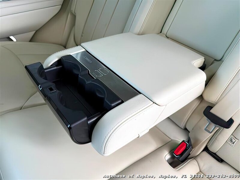 2023 Land Rover Range Rover P400 SE - Photo 30 - Naples, FL 34104