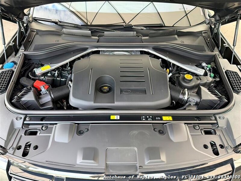 2023 Land Rover Range Rover P400 SE - Photo 17 - Naples, FL 34104