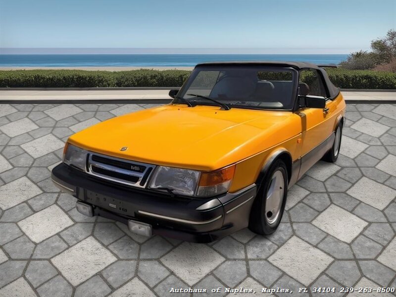 1991 Saab 900 Turbo   - Photo 1 - Naples, FL 34104