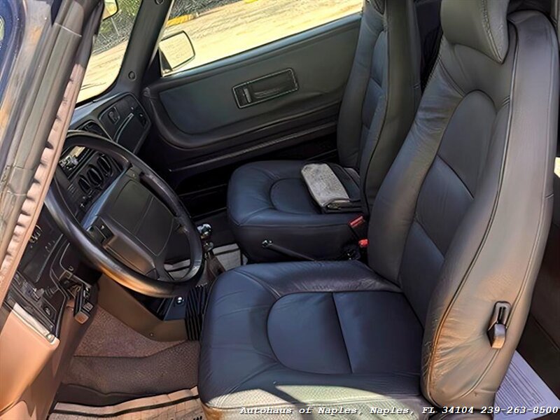 1991 Saab 900 Turbo   - Photo 7 - Naples, FL 34104