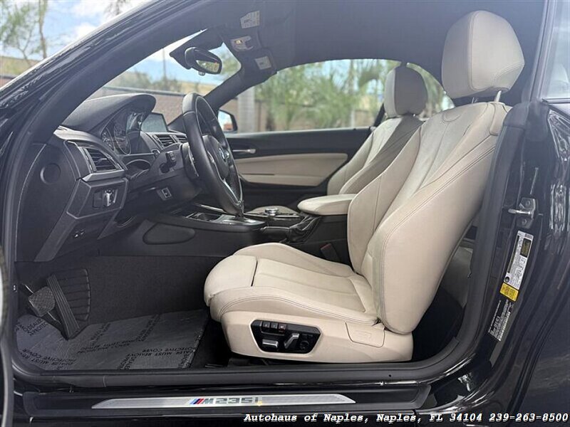 2016 BMW M235i - Photo 43 - Naples, FL 34104