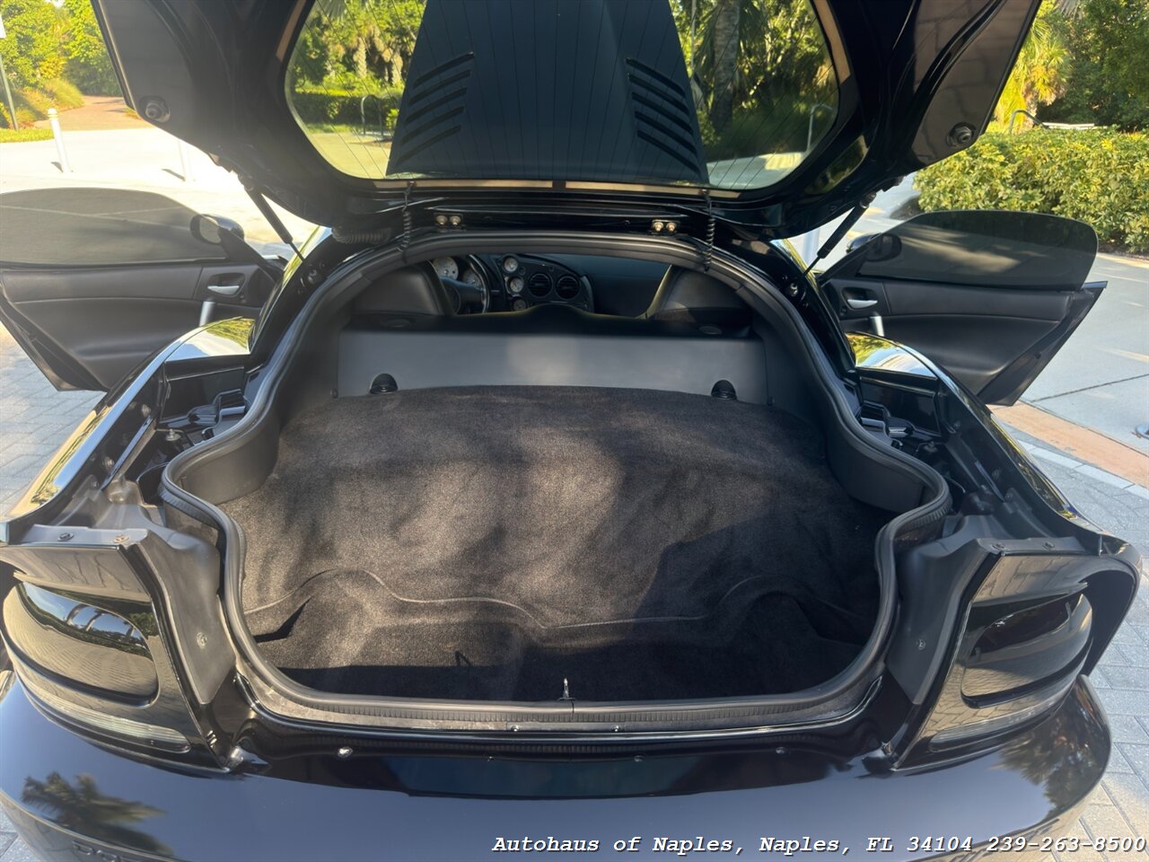 2006 Dodge Viper SRT-10 - Photo 59 - Naples, FL 34104