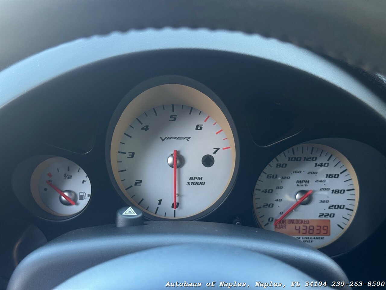 2006 Dodge Viper SRT-10 - Photo 30 - Naples, FL 34104