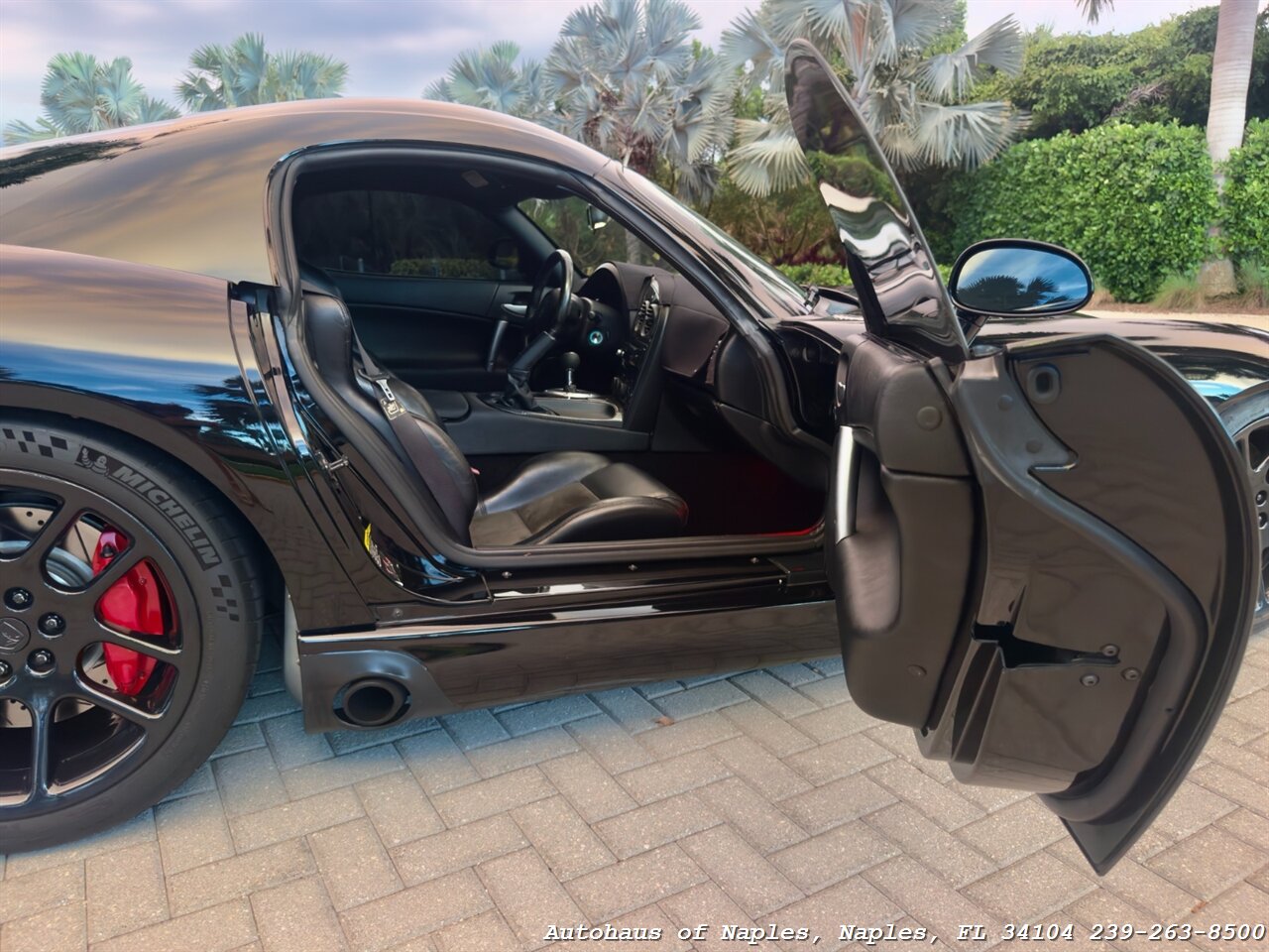 2006 Dodge Viper SRT-10 - Photo 17 - Naples, FL 34104