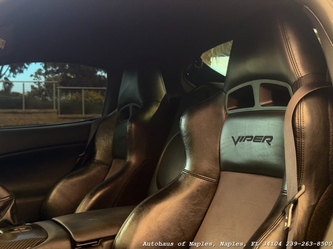 2006 Dodge Viper SRT-10 - Photo 27 - Naples, FL 34104