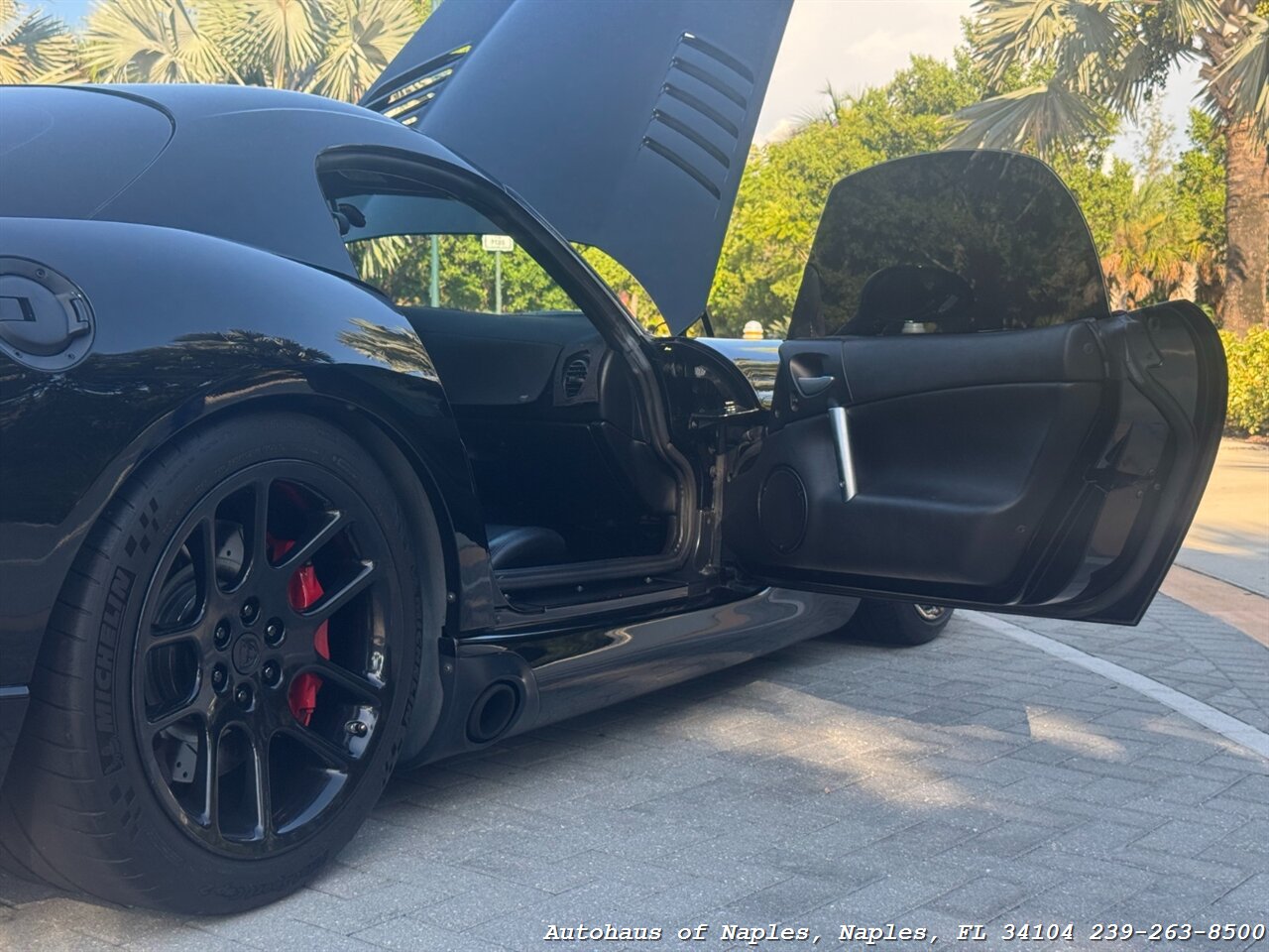 2006 Dodge Viper SRT-10 - Photo 49 - Naples, FL 34104