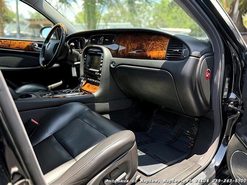 2004 Jaguar XJR - Photo 40 - Naples, FL 34104
