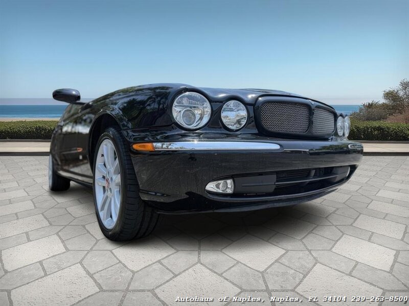 2004 Jaguar XJR - Photo 6 - Naples, FL 34104
