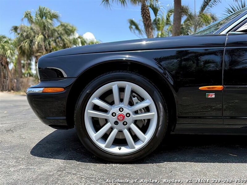 2004 Jaguar XJR - Photo 8 - Naples, FL 34104
