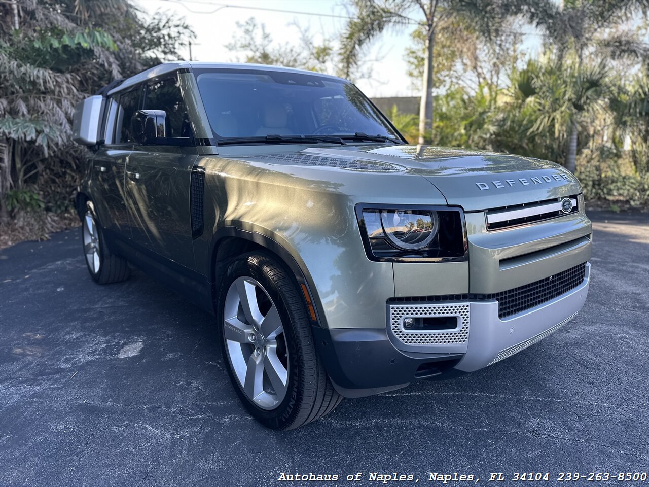 2020 Land Rover Defender 110 HSE AWD   - Photo 1 - Naples, FL 34104