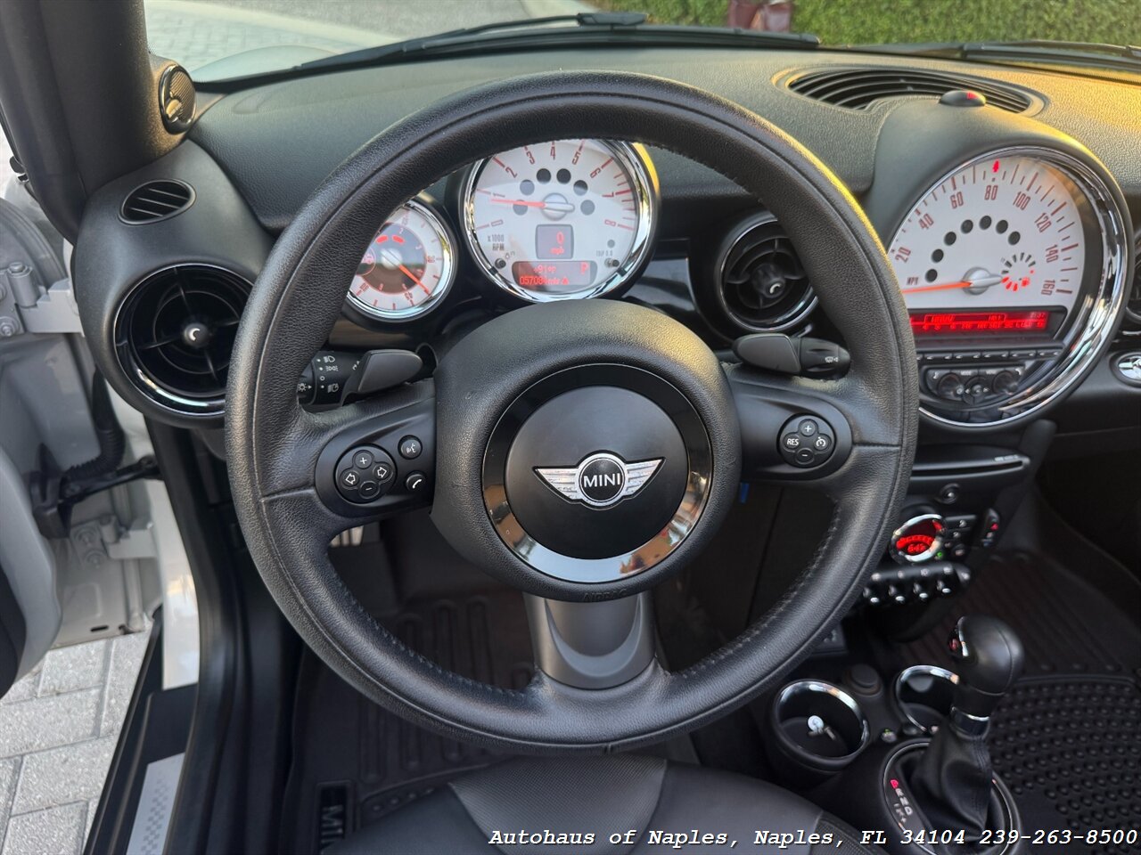 2013 MINI Convertible Cooper S - Photo 16 - Naples, FL 34104