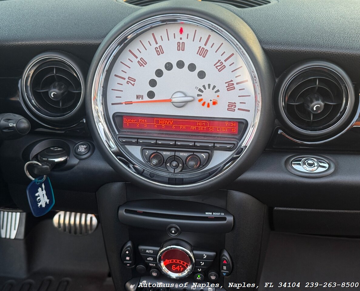2013 MINI Convertible Cooper S - Photo 12 - Naples, FL 34104