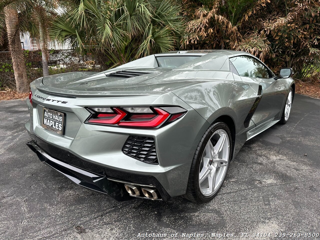 2024 Chevrolet Corvette Stingray Convertible w/ 2LT   - Photo 13 - Naples, FL 34104