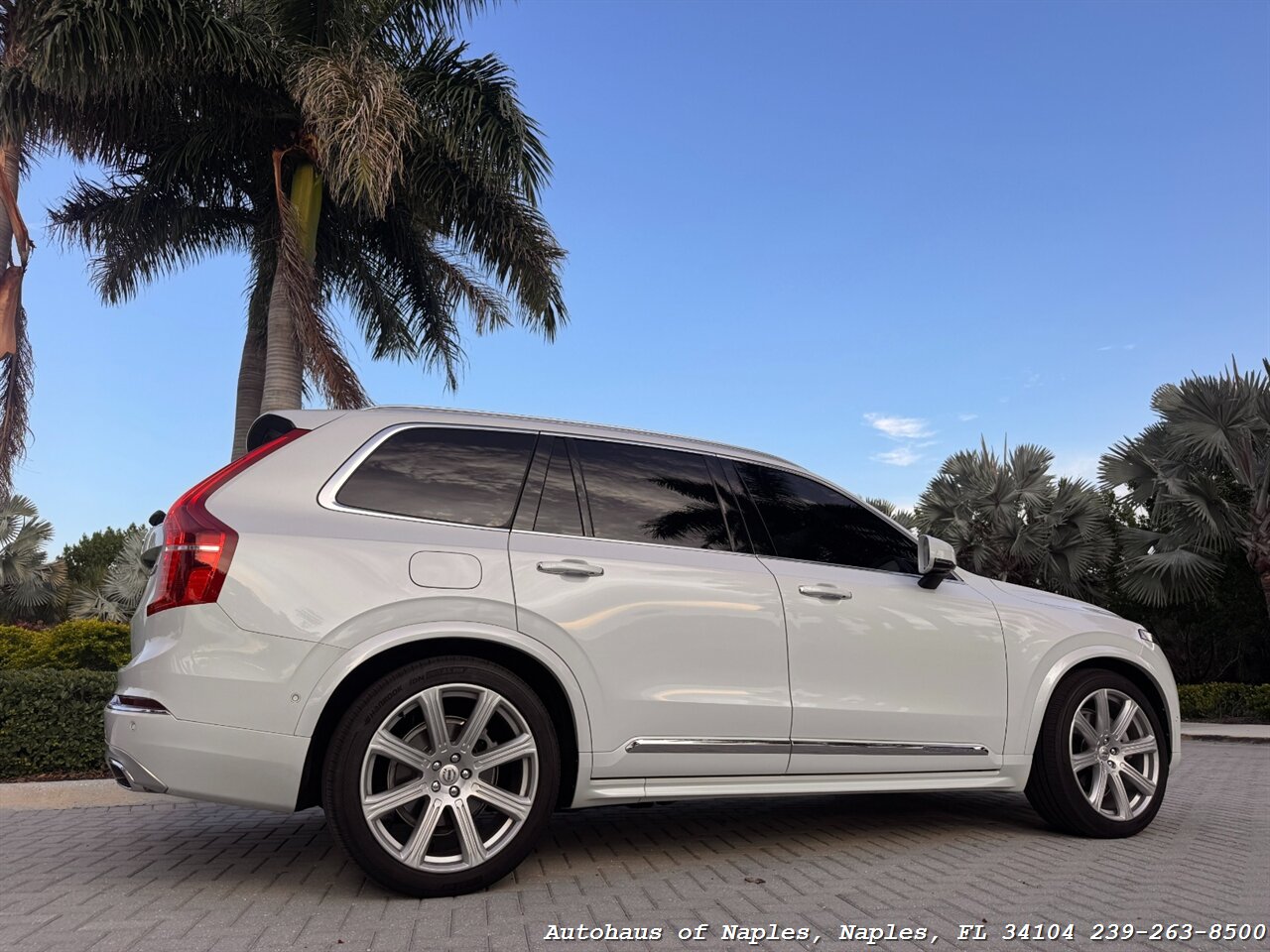 2019 Volvo XC90 T6 Inscription   - Photo 8 - Naples, FL 34104