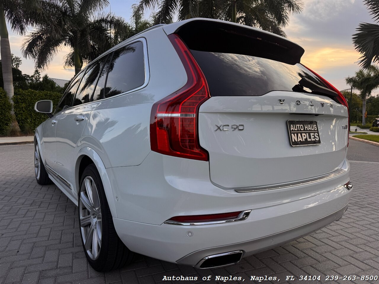 2019 Volvo XC90 T6 Inscription   - Photo 10 - Naples, FL 34104
