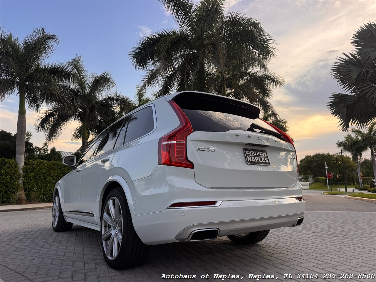 2019 Volvo XC90 T6 Inscription   - Photo 6 - Naples, FL 34104