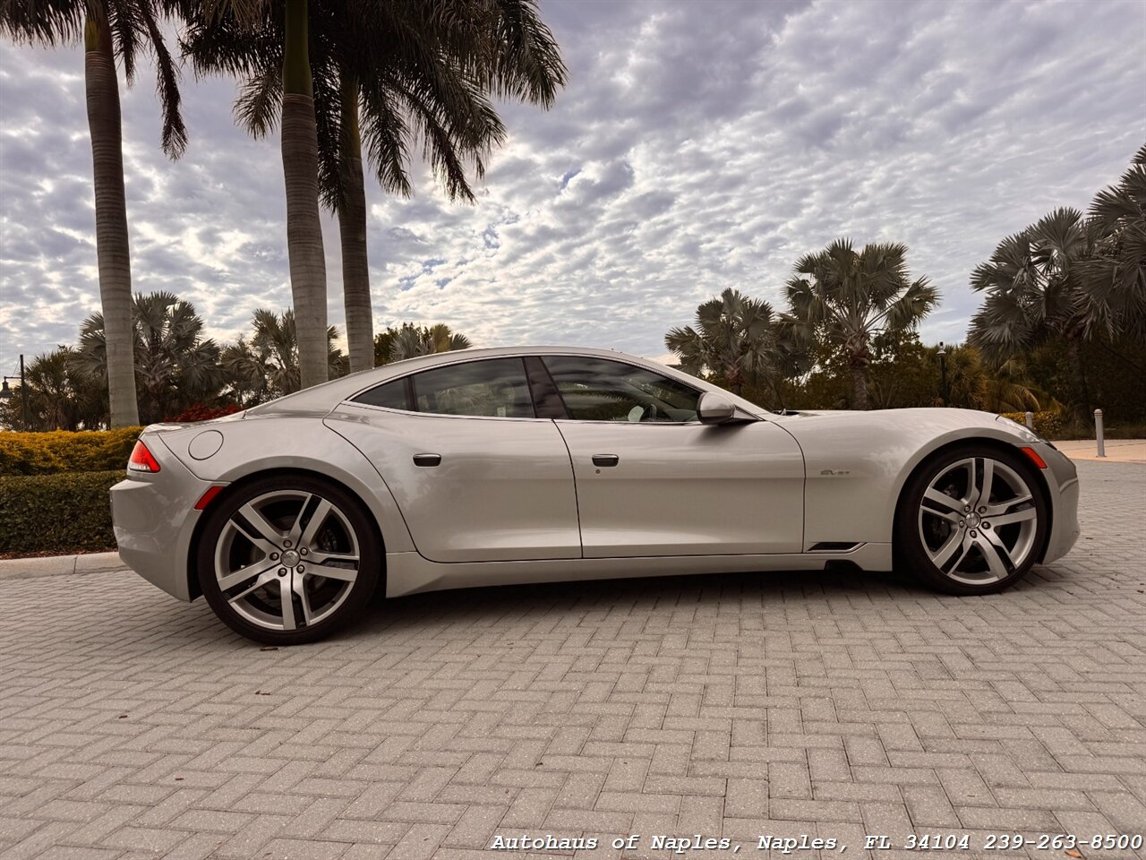 2012 Fisker Karma Collector Edition   - Photo 11 - Naples, FL 34104