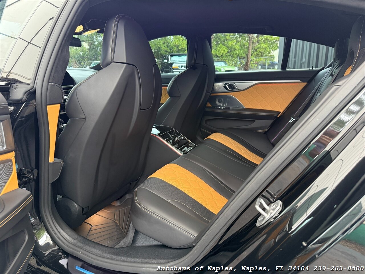 2022 BMW M8 Competition - Photo 25 - Naples, FL 34104