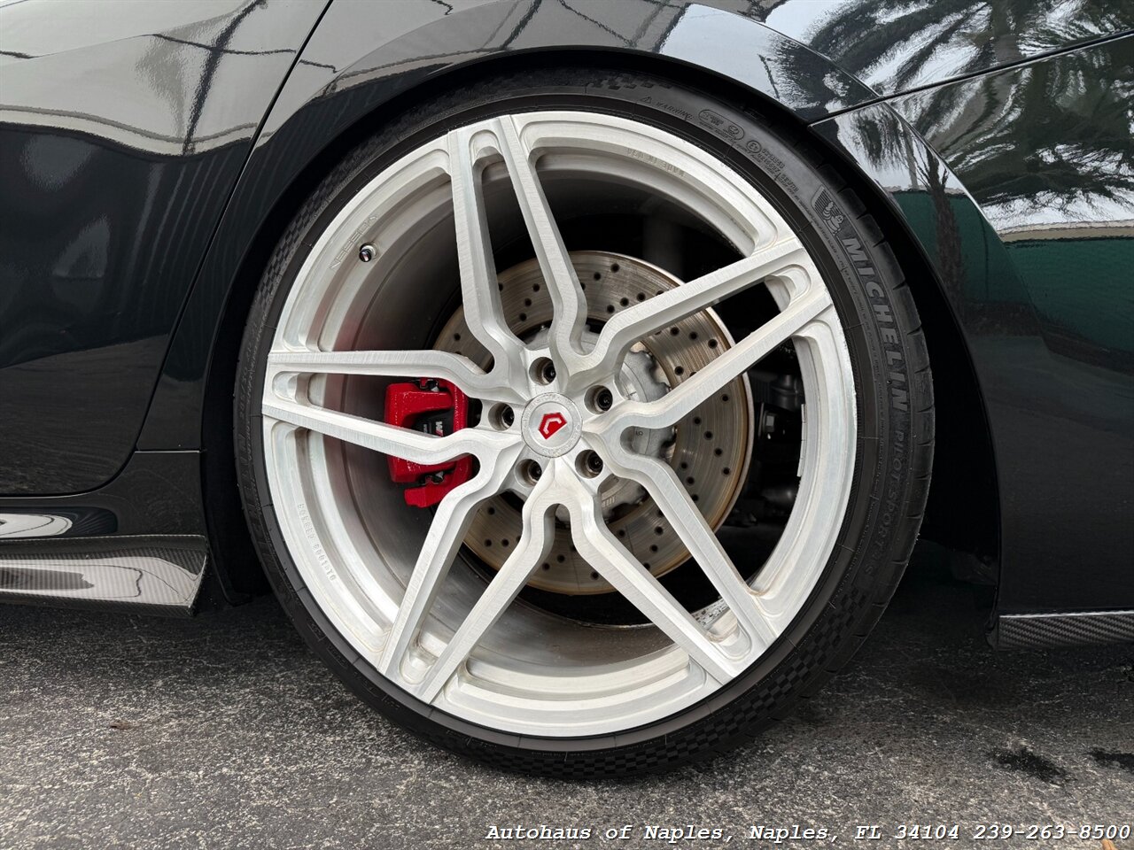 2022 BMW M8 Competition - Photo 12 - Naples, FL 34104