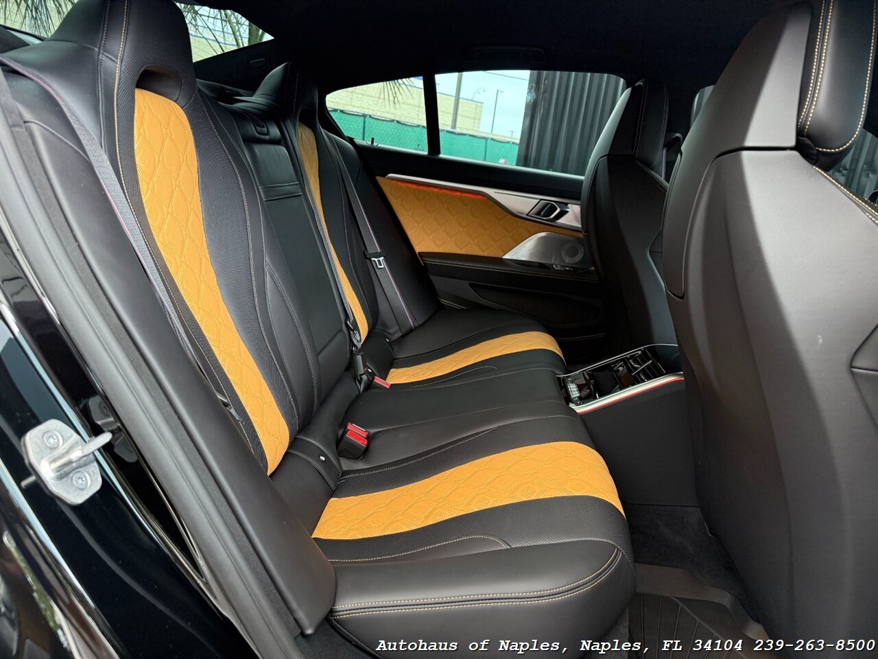 2022 BMW M8 Competition - Photo 36 - Naples, FL 34104