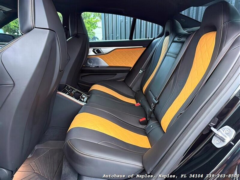 2022 BMW M8 Competition   - Photo 26 - Naples, FL 34104