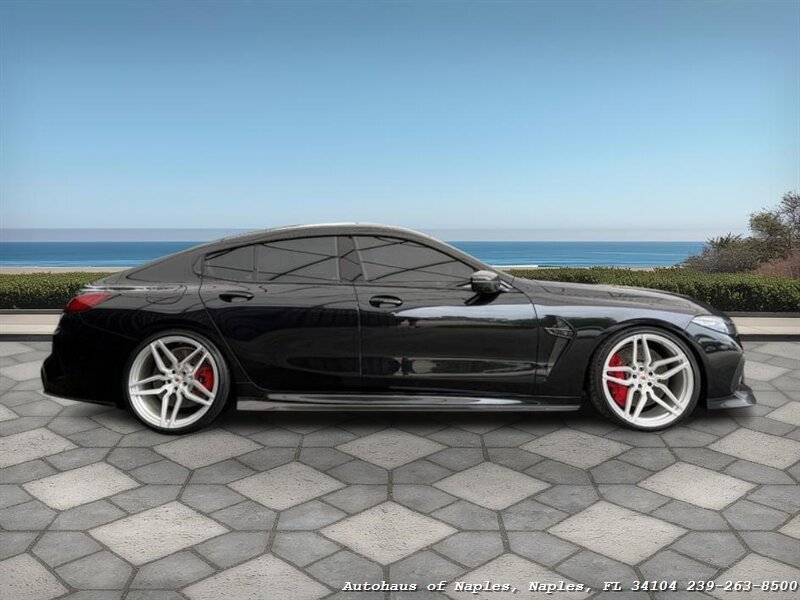 2022 BMW M8 Competition   - Photo 9 - Naples, FL 34104