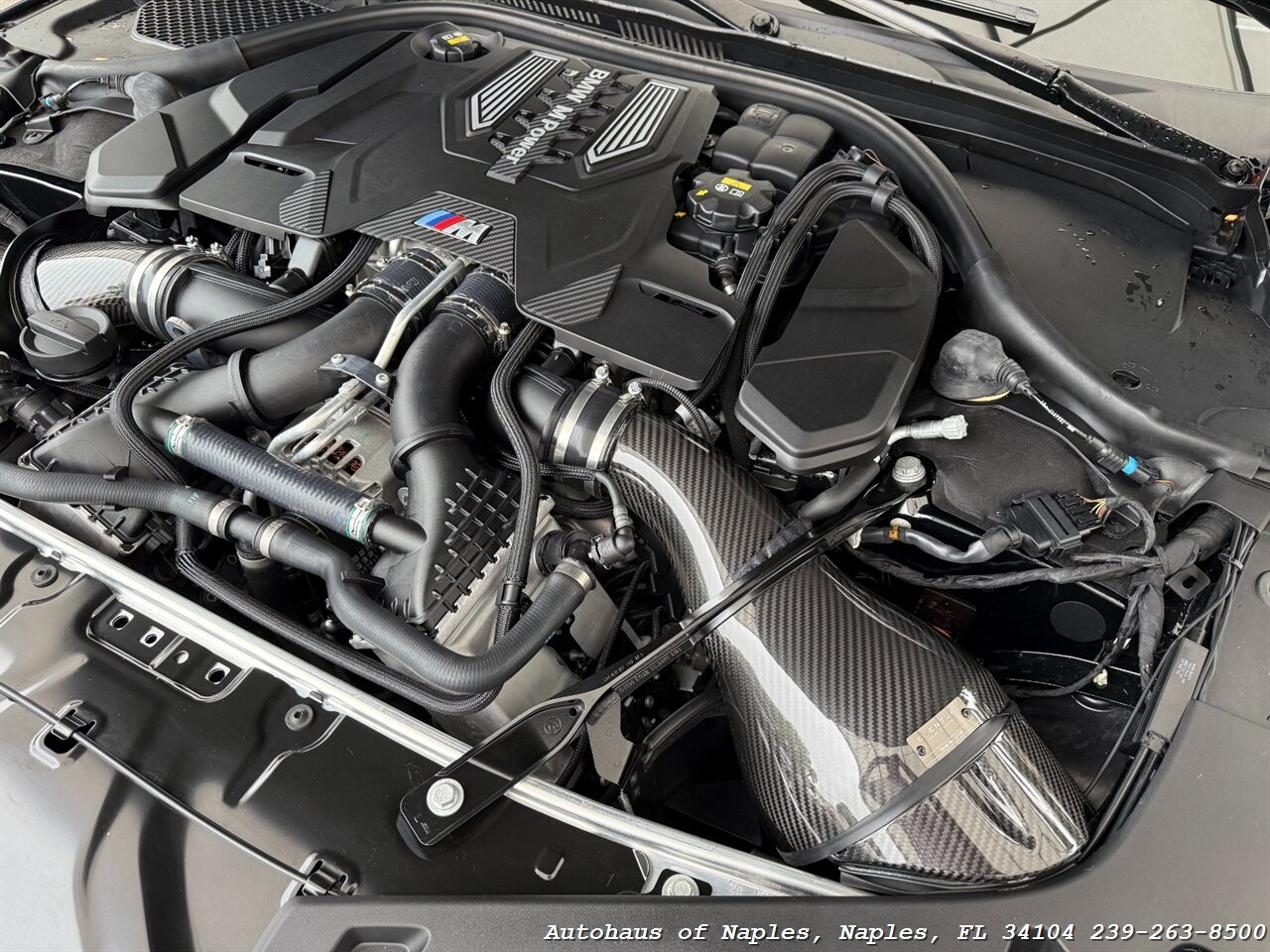 2022 BMW M8 Competition - Photo 17 - Naples, FL 34104