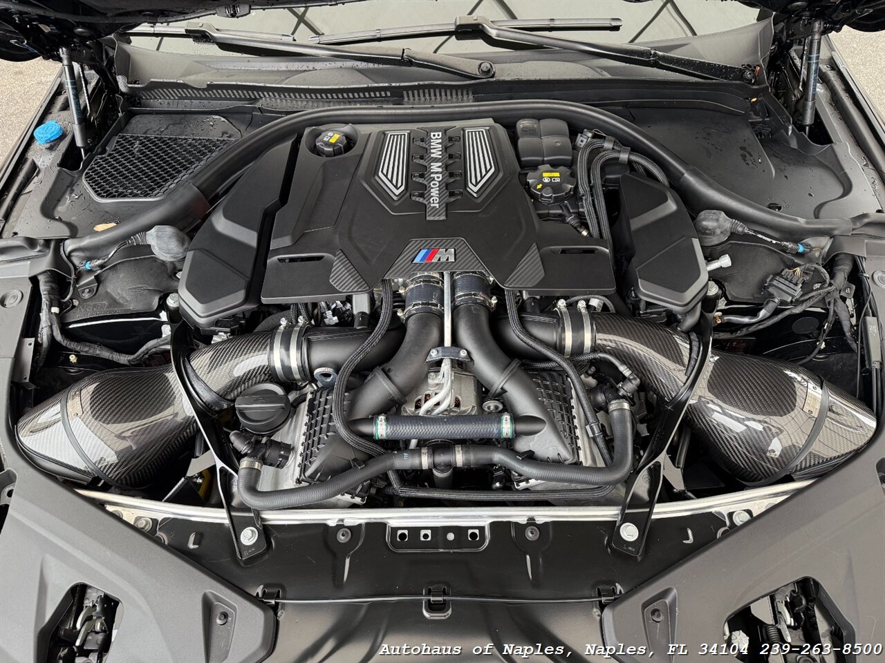 2022 BMW M8 Competition - Photo 14 - Naples, FL 34104