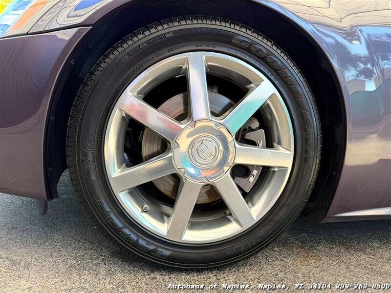 2004 Cadillac XLR Neiman Marcus Edition # 036 / 101 - Photo 14 - Naples, FL 34104