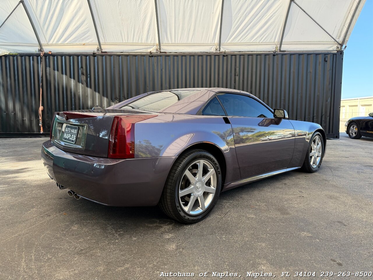 2004 Cadillac XLR Neiman Marcus Edition # 036 / 101   - Photo 9 - Naples, FL 34104