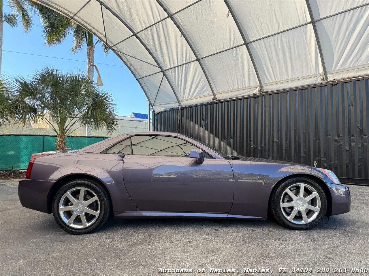 2004 Cadillac XLR Neiman Marcus Edition # 036 / 101   - Photo 10 - Naples, FL 34104