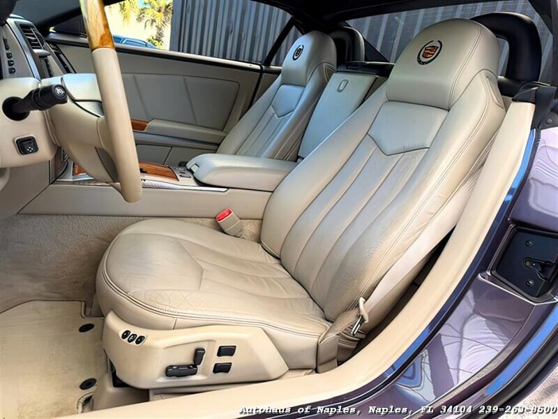 2004 Cadillac XLR Neiman Marcus Edition # 036 / 101 - Photo 21 - Naples, FL 34104