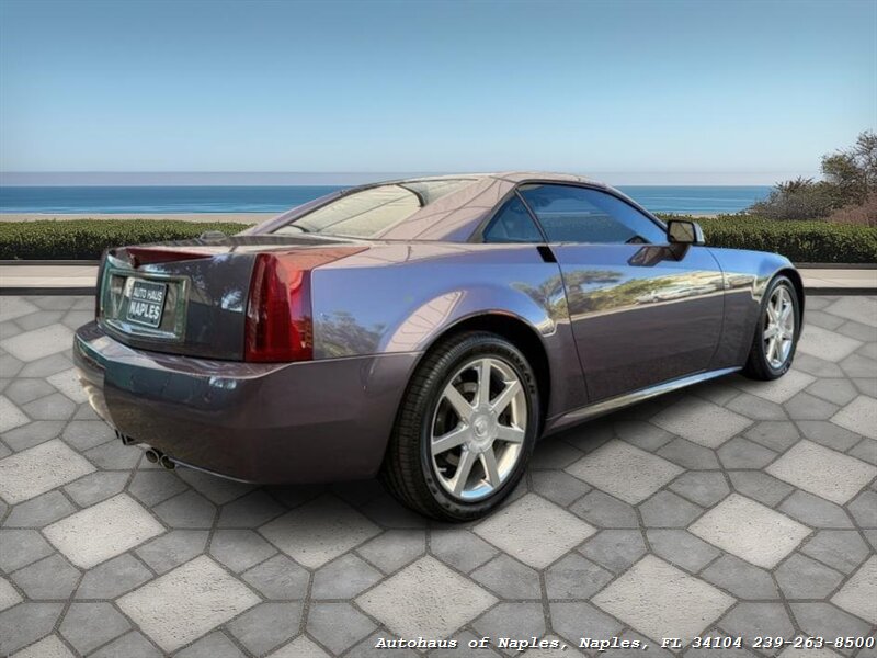 2004 Cadillac XLR Neiman Marcus Edition # 036 / 101 - Photo 9 - Naples, FL 34104