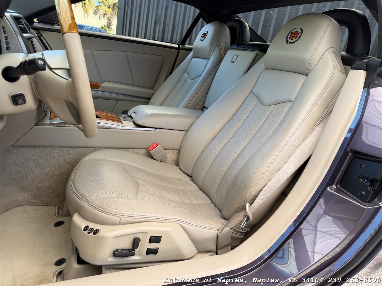 2004 Cadillac XLR Neiman Marcus Edition # 036 / 101   - Photo 21 - Naples, FL 34104