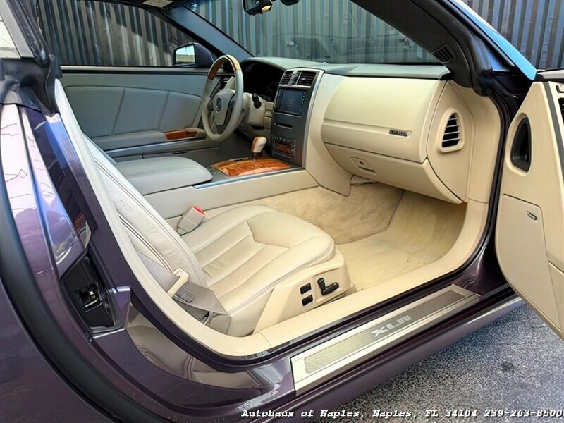 2004 Cadillac XLR Neiman Marcus Edition # 036 / 101 - Photo 26 - Naples, FL 34104