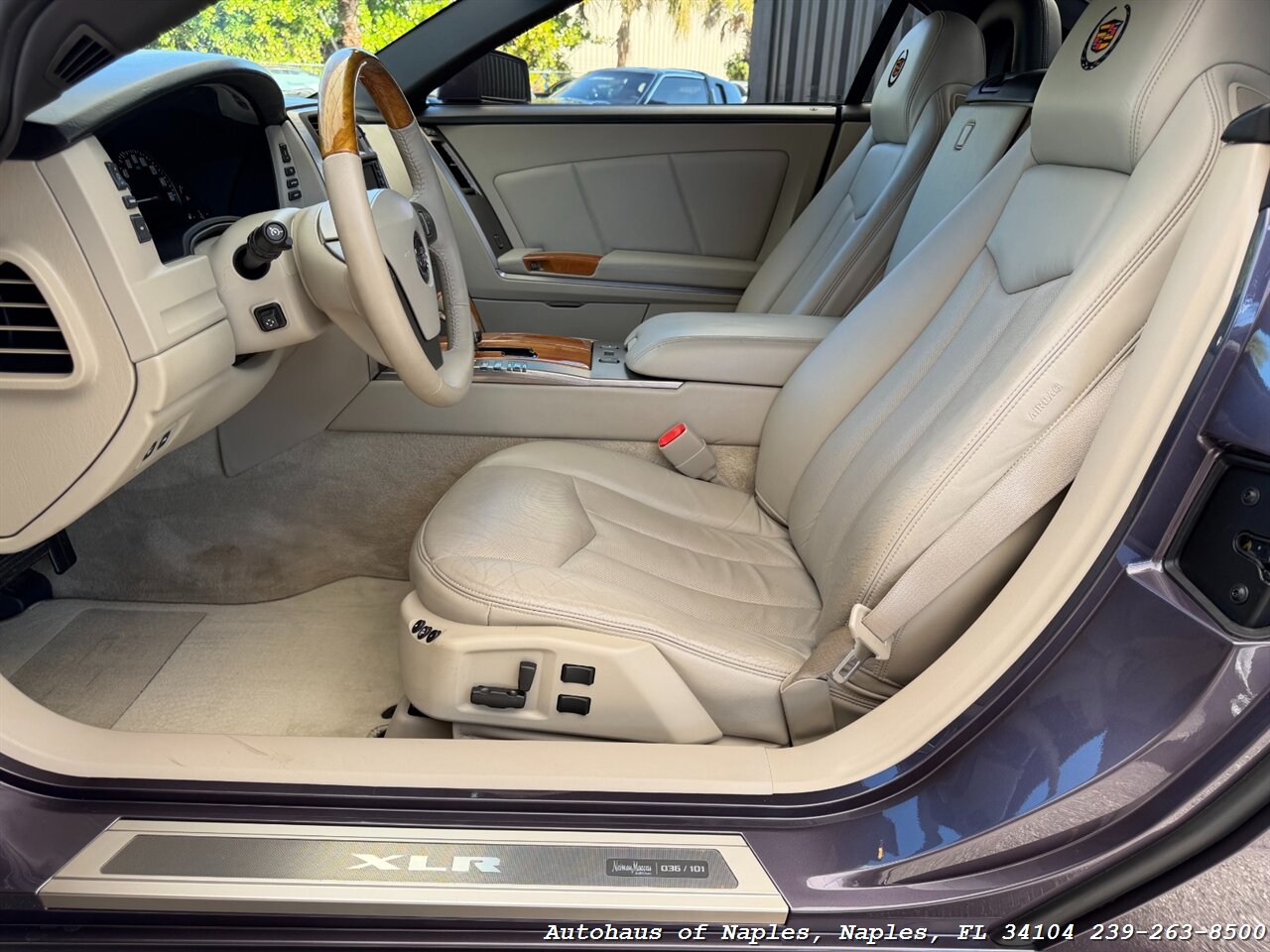 2004 Cadillac XLR Neiman Marcus Edition # 036 / 101   - Photo 20 - Naples, FL 34104