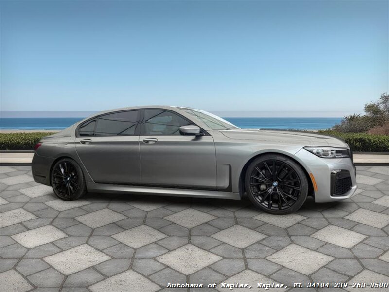 2021 BMW 740i xDrive  