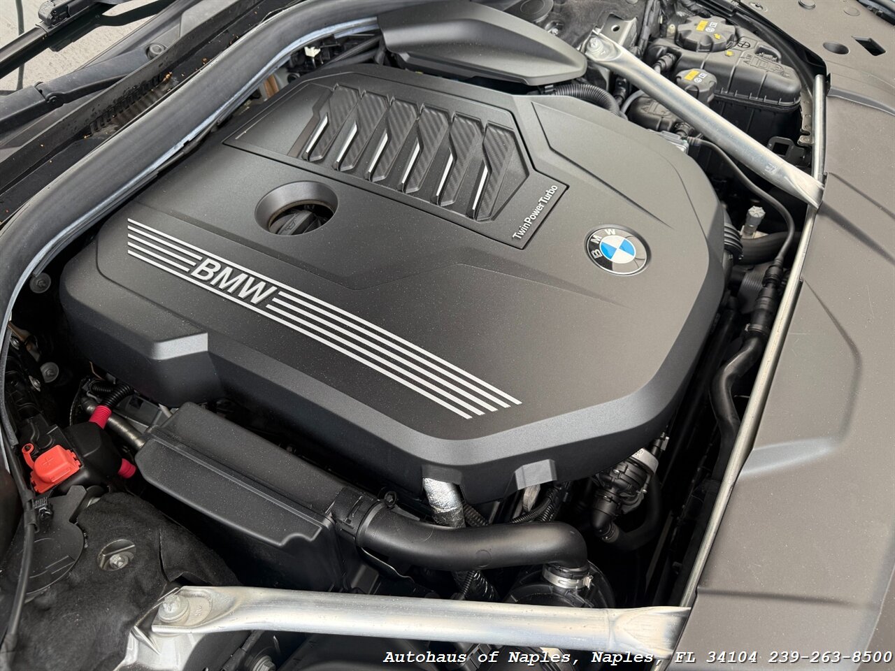 2021 BMW 740i xDrive   - Photo 14 - Naples, FL 34104