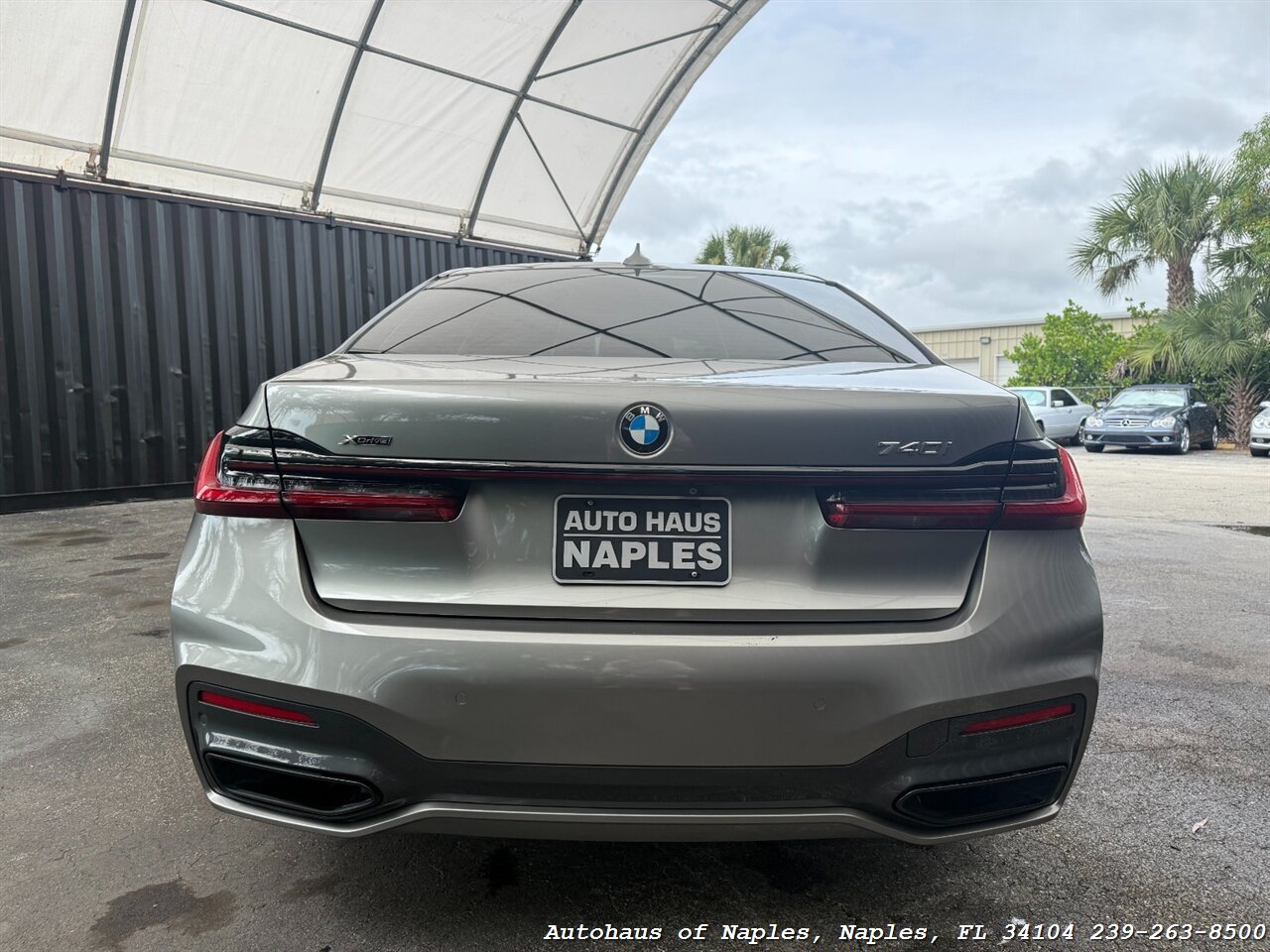 2021 BMW 740i xDrive   - Photo 7 - Naples, FL 34104