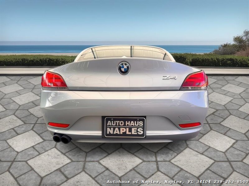 2011 BMW Z4 sDrive30i   - Photo 11 - Naples, FL 34104