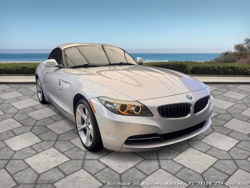 2011 BMW Z4 sDrive30i   - Photo 3 - Naples, FL 34104