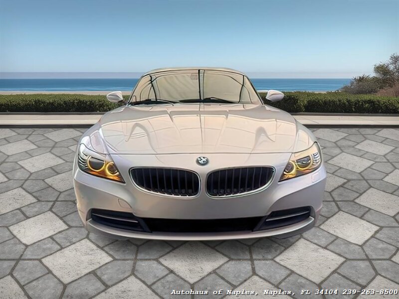 2011 BMW Z4 sDrive30i   - Photo 29 - Naples, FL 34104