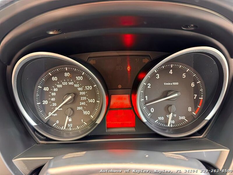 2011 BMW Z4 sDrive30i - Photo 23 - Naples, FL 34104