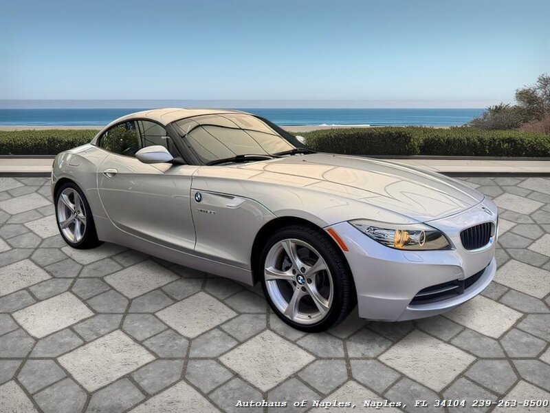 2011 BMW Z4 sDrive30i   - Photo 24 - Naples, FL 34104