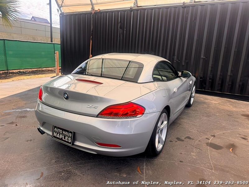 2011 BMW Z4 sDrive30i - Photo 7 - Naples, FL 34104