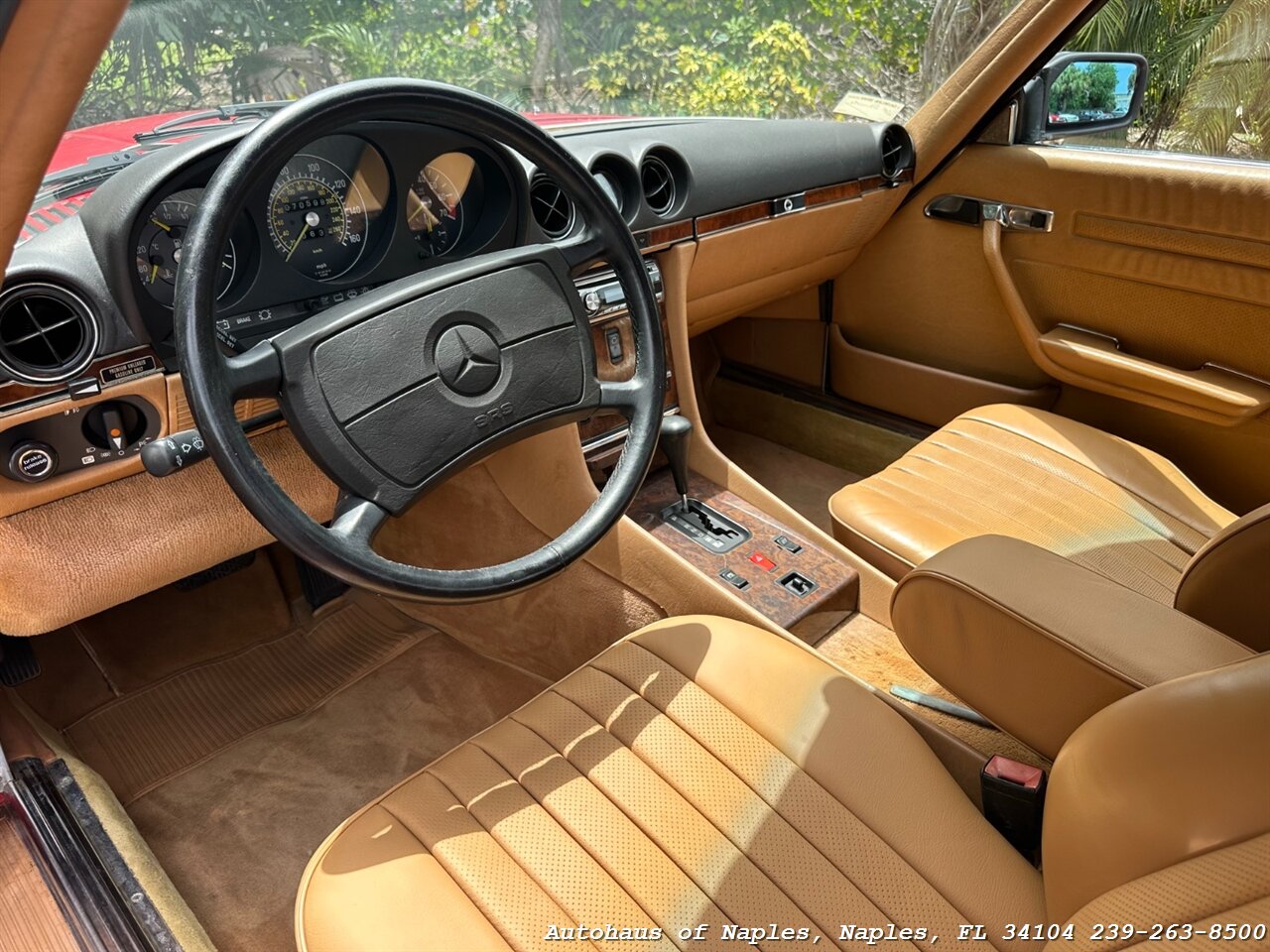 1986 Mercedes-Benz 560 SL w/ Hardtop   - Photo 16 - Naples, FL 34104