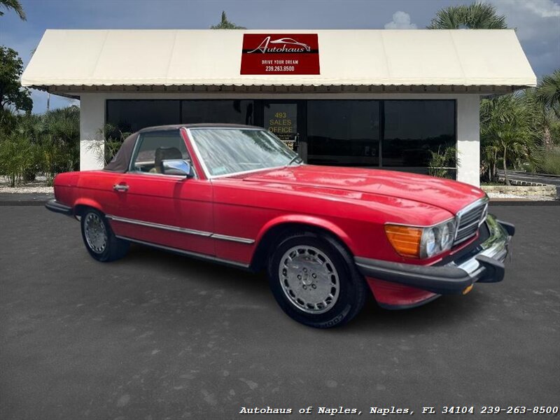 1986 Mercedes-Benz 560 SL w/ Hardtop - Photo 2 - Naples, FL 34104