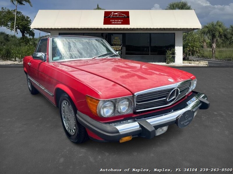 1986 Mercedes-Benz 560 SL w/ Hardtop - Photo 1 - Naples, FL 34104