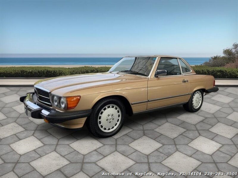 1988 Mercedes-Benz 560 SL   - Photo 34 - Naples, FL 34104