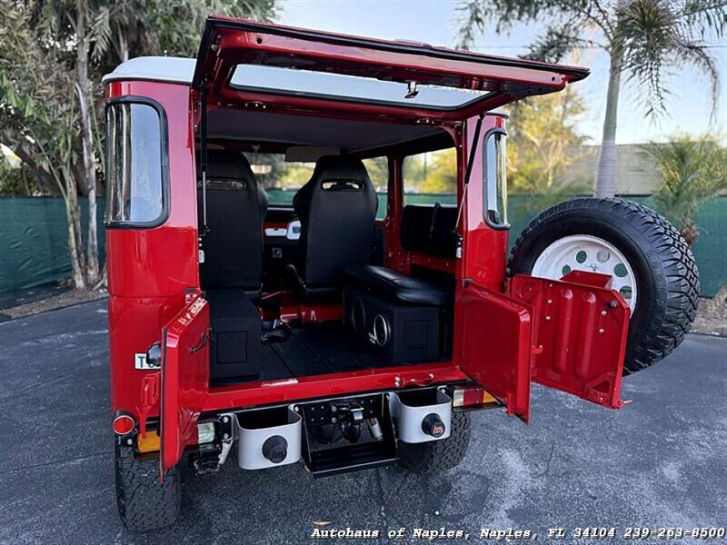 1975 Toyota Land Cruiser FJ40 - Photo 33 - Naples, FL 34104
